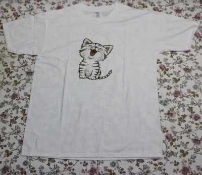画像1: にゃんにゃん4号 大笑いするネコ 猫Tシャツ 春夏 白 M・L 