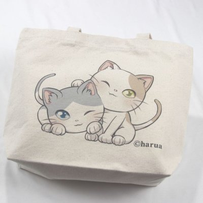 画像2: オリジナルトートバッグ 猫トートバッグ haruaデザイン キャンバス ナチュラル 厚めで丈夫なつくり 寄り添う2匹のかわいい猫