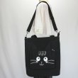 画像1: 黒猫トートバッグ ねこショルダーバッグ 2wayバッグ キャンバス ネコ柄 ファスナー 黒地 軽量 普段使い レディース メンズ キッズ BA39 (1)