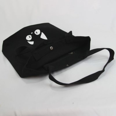 画像2: 黒猫トートバッグ シンプル 正方形バッグ ネコ柄 コットン 黒地 軽量 普段使い レディース メンズ キッズ BA34