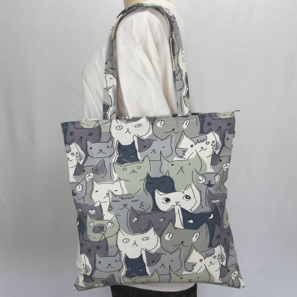 画像1: 猫だらけのトートバッグ ねこバッグ キャンバス ネコ柄 ファスナー 普段使い レディース メンズ キッズ BA41 (1)