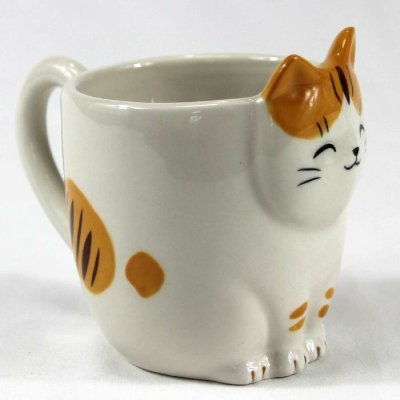 画像1: 猫マグカップ 猫びより とら 猫物語 陶器 猫柄 ネコ柄 ねこ柄 猫雑貨 ネコ雑貨 ねこ雑貨
