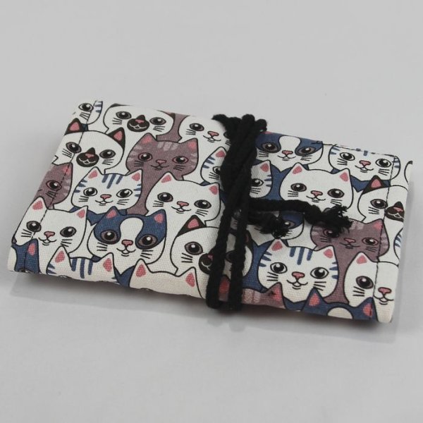 画像1: 猫ロールペンケース 布製36孔 ペンケース ねこペンポーチ ネコ筆入れ 小物入れ 猫雑貨 猫柄 (1)
